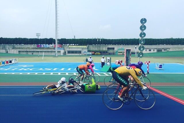 人気選手の落車イメージ