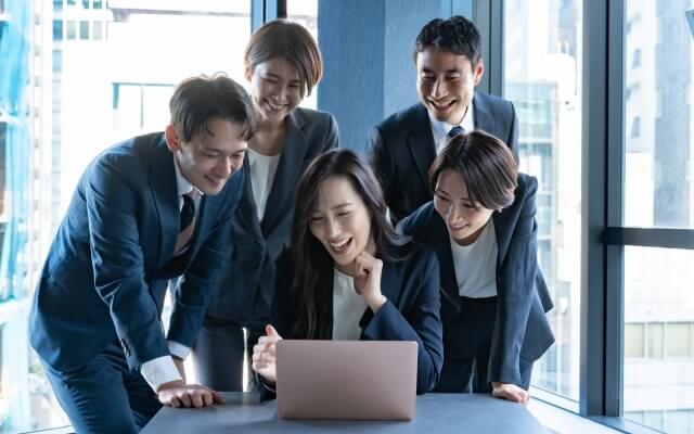 複数人で予想する